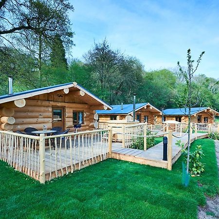 Отель Mountain Edge Shropshire Чёч Стретон Экстерьер фото